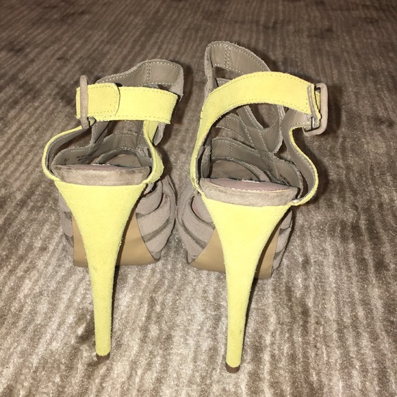 SHOEMINT- Peep toe heels - Picture 4 of 6